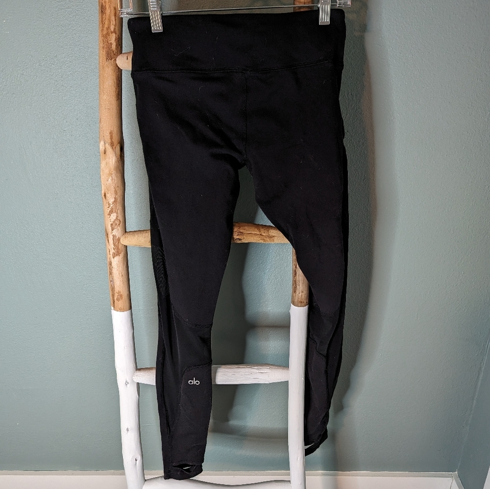 Alo Coast leggings stirrup Small - Picture 6 of 10